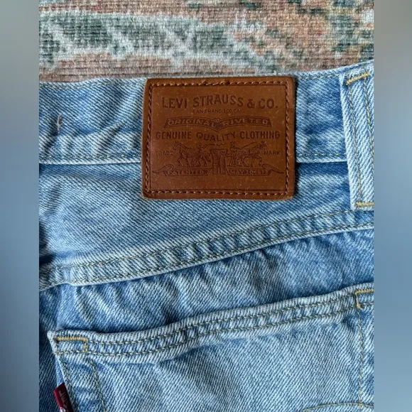 🌿🦋 Levi’s Jean Mom Skirt