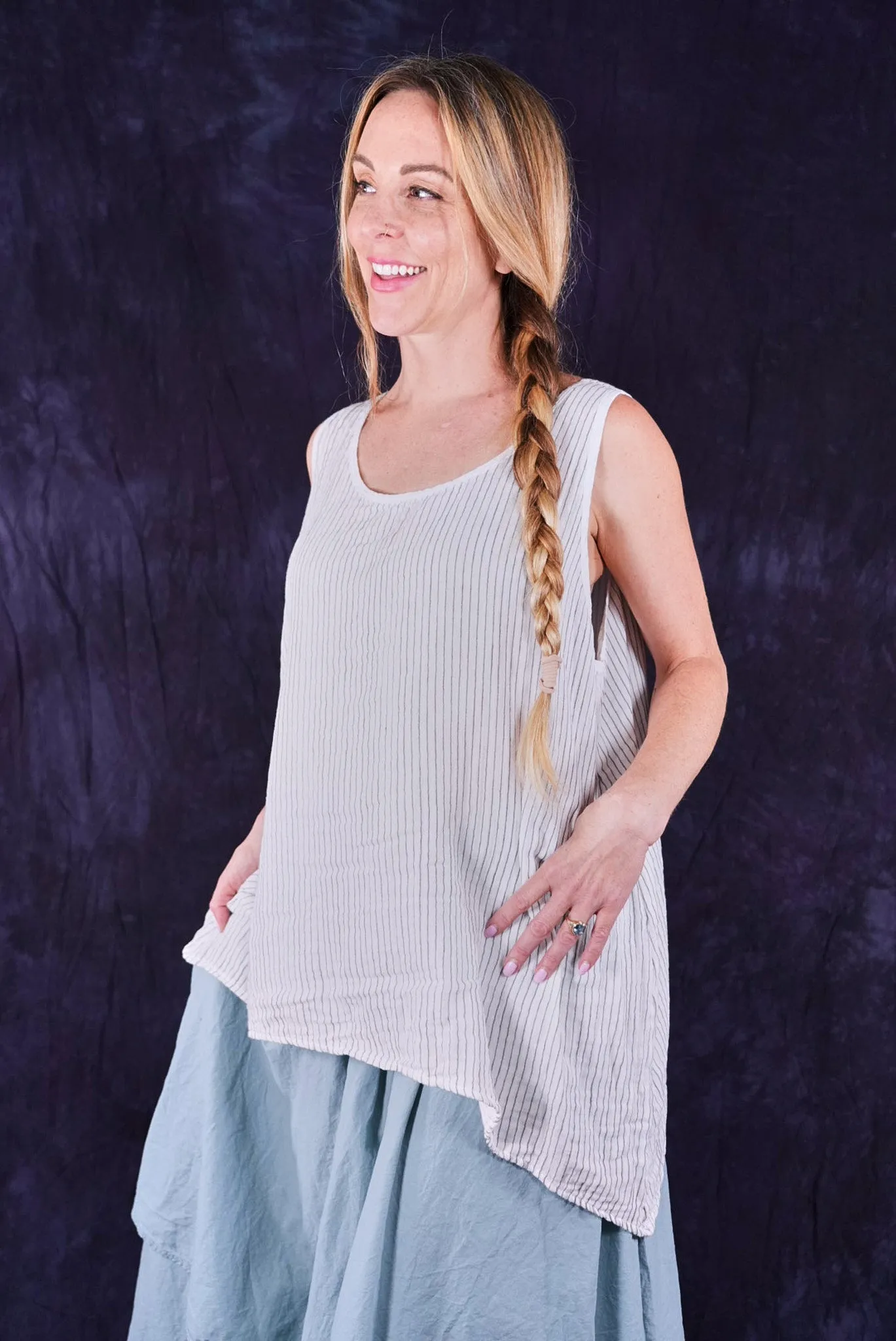 1196 Striped Layer Vest White