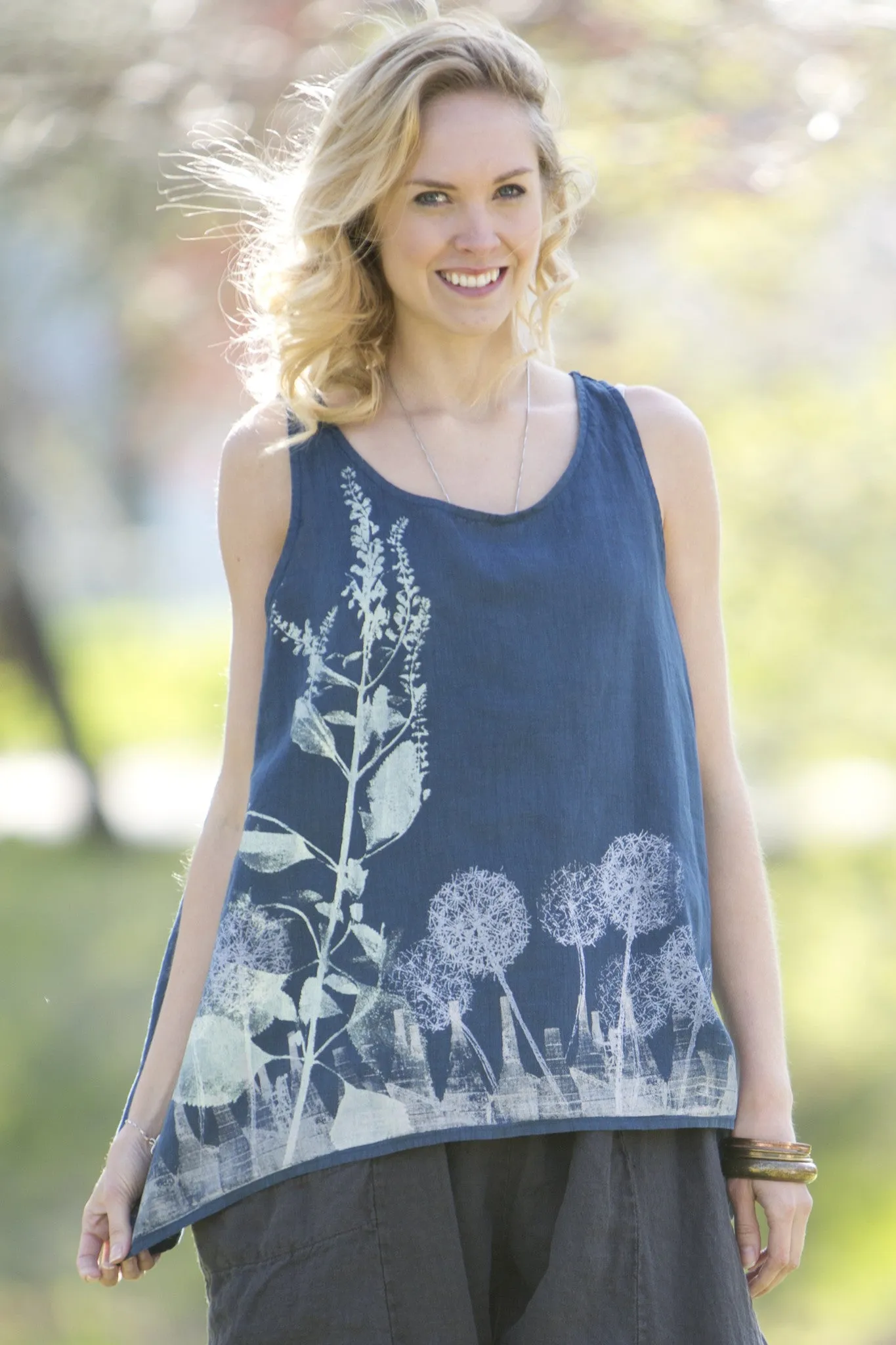 1196B Linen Tank Printed-Blue Fish Clothing