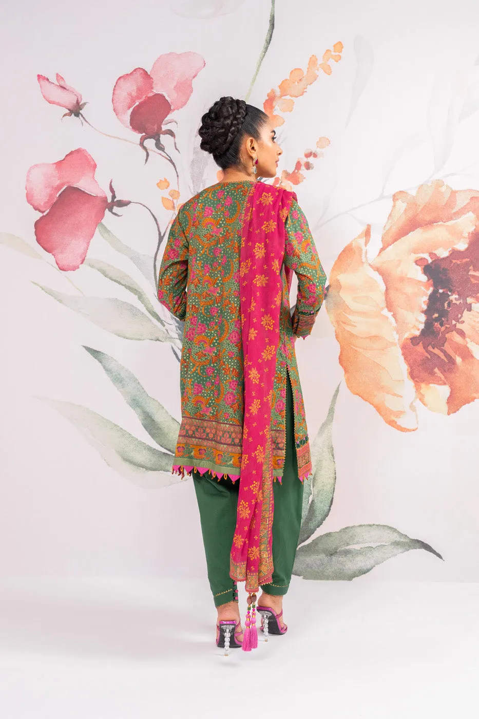 3 Pc Embroidered Thick Lawn Suit With Chiffon Dupatta