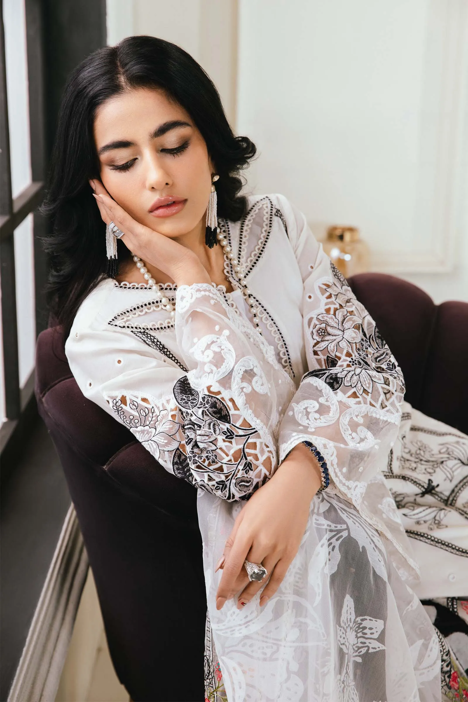 3 Piece Embroidered Lawn Suit | DW-EF24-74