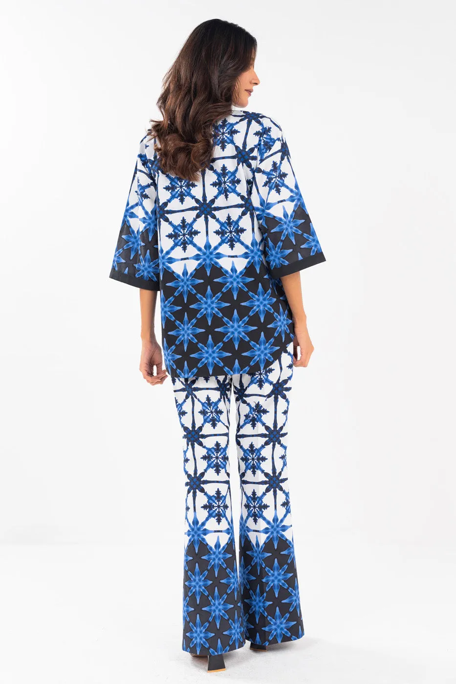 3 Piece  Printed Lawn Suit With Printed Chiffon Dupatta