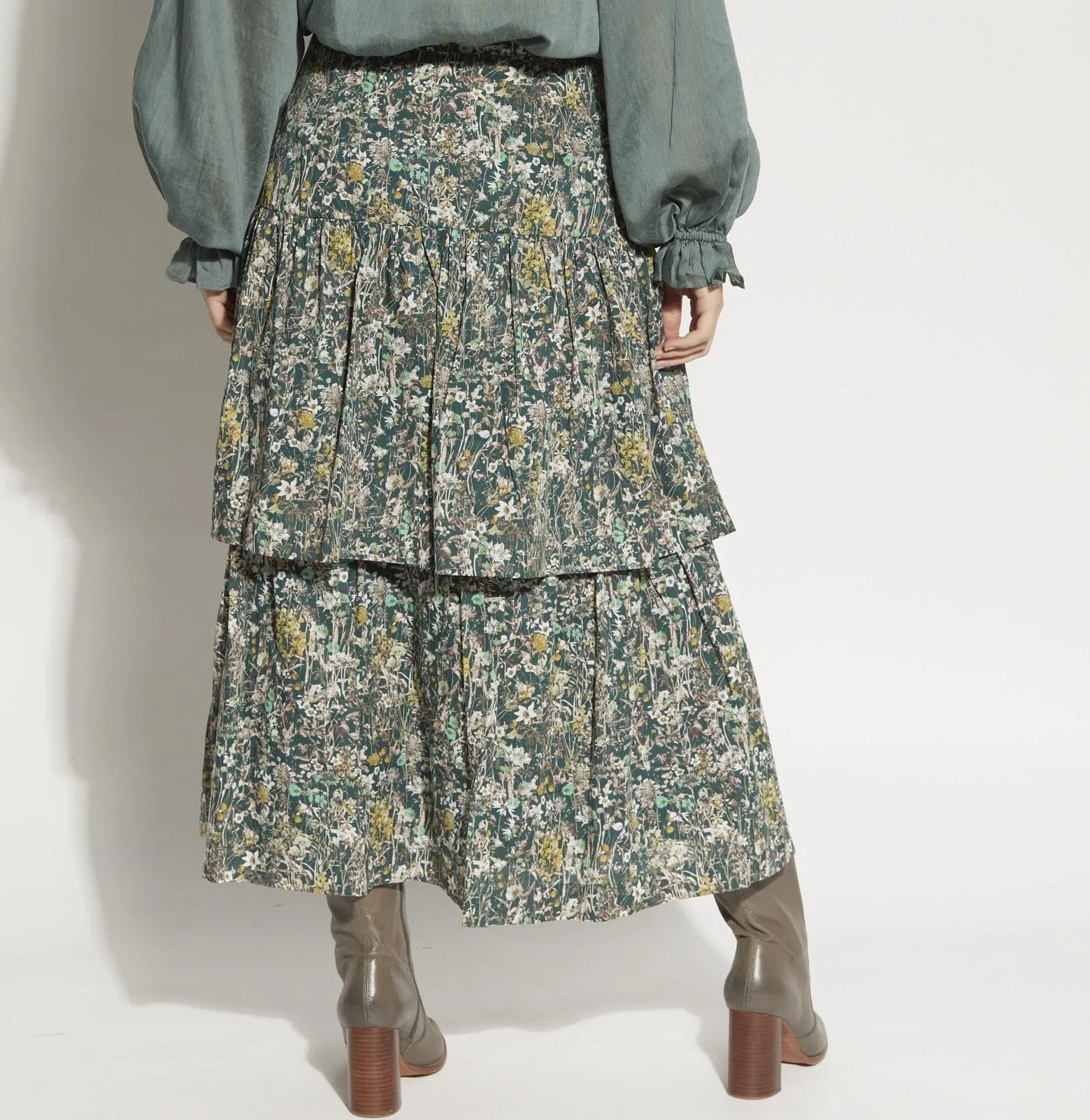 6053L - West Skirt - Woodlands