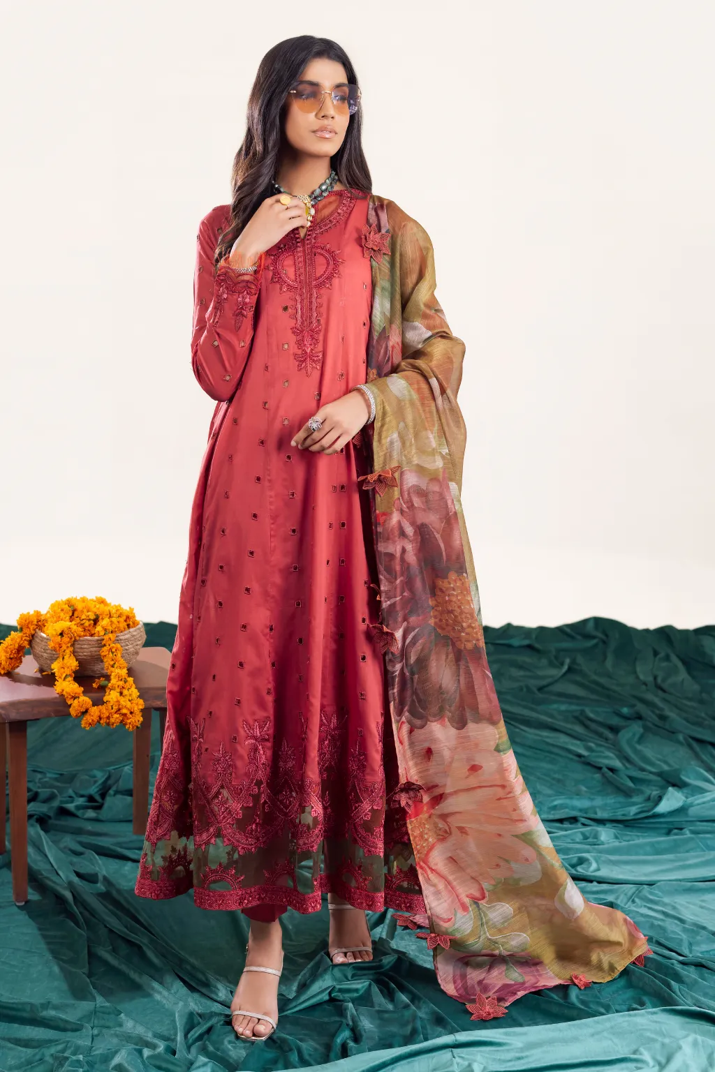 AL-03 Daanaa | Iznik Aashiyan Embroidered Unstitched Festive Lawn Collection23