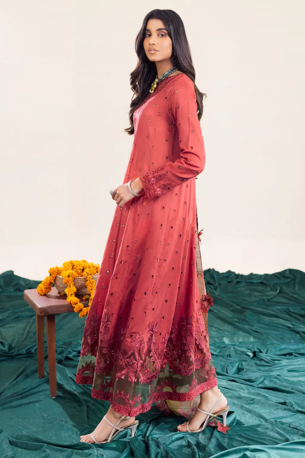 AL-03 Daanaa | Iznik Aashiyan Embroidered Unstitched Festive Lawn Collection23