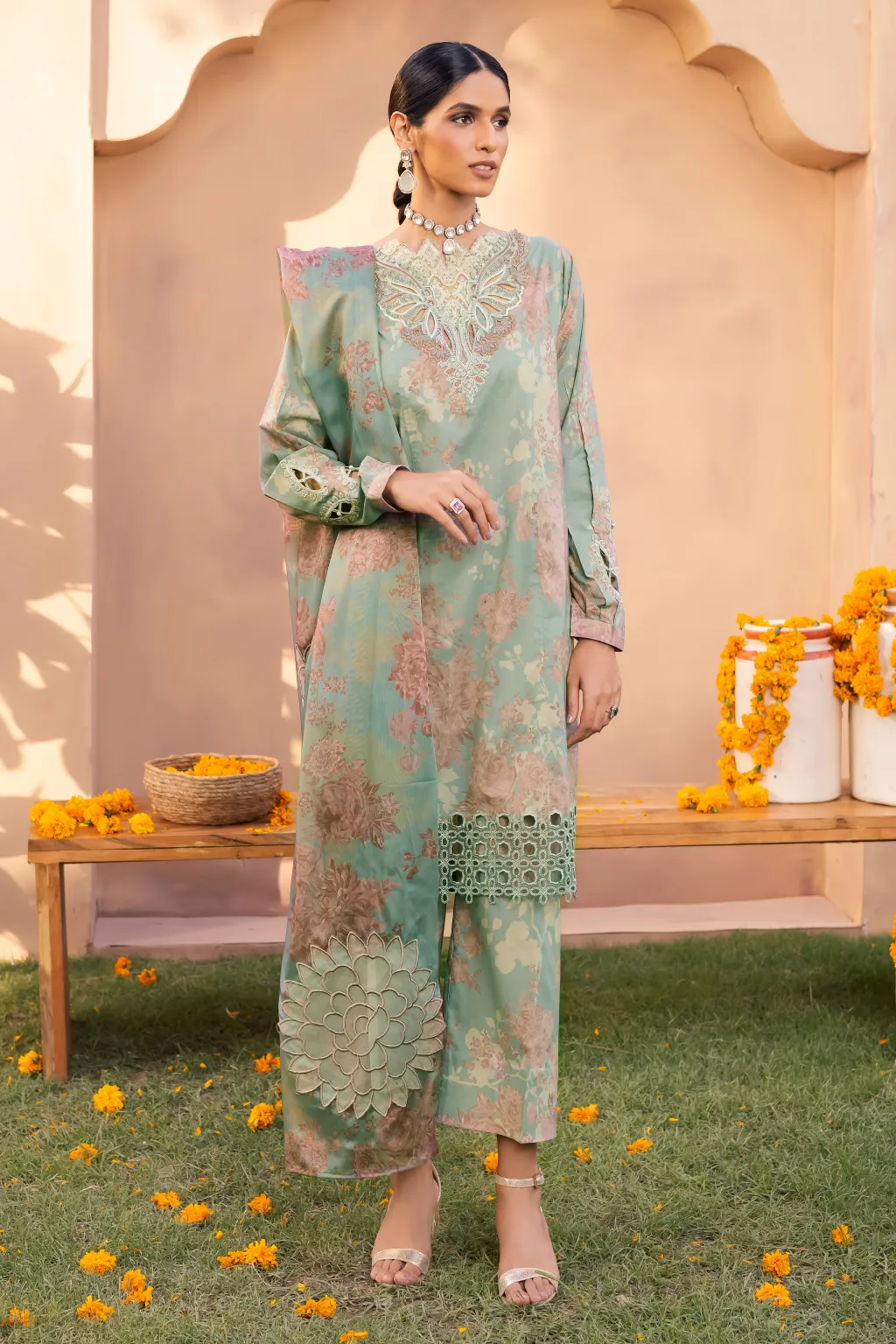 AL-11 Afra  | Iznik Aashiyan Embroidered unstitched Festive Lawn23