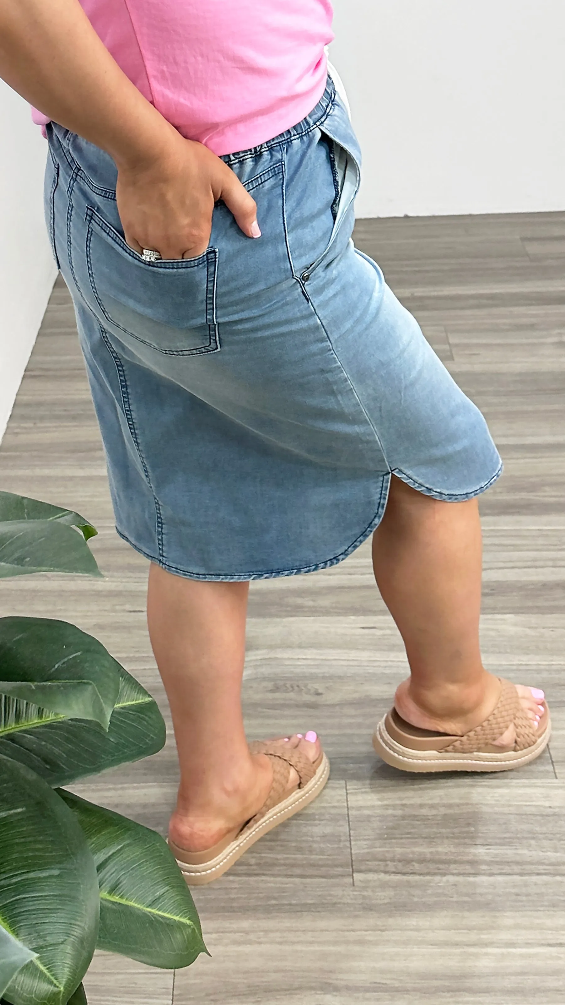 Betty Basics Alina Denim skirt