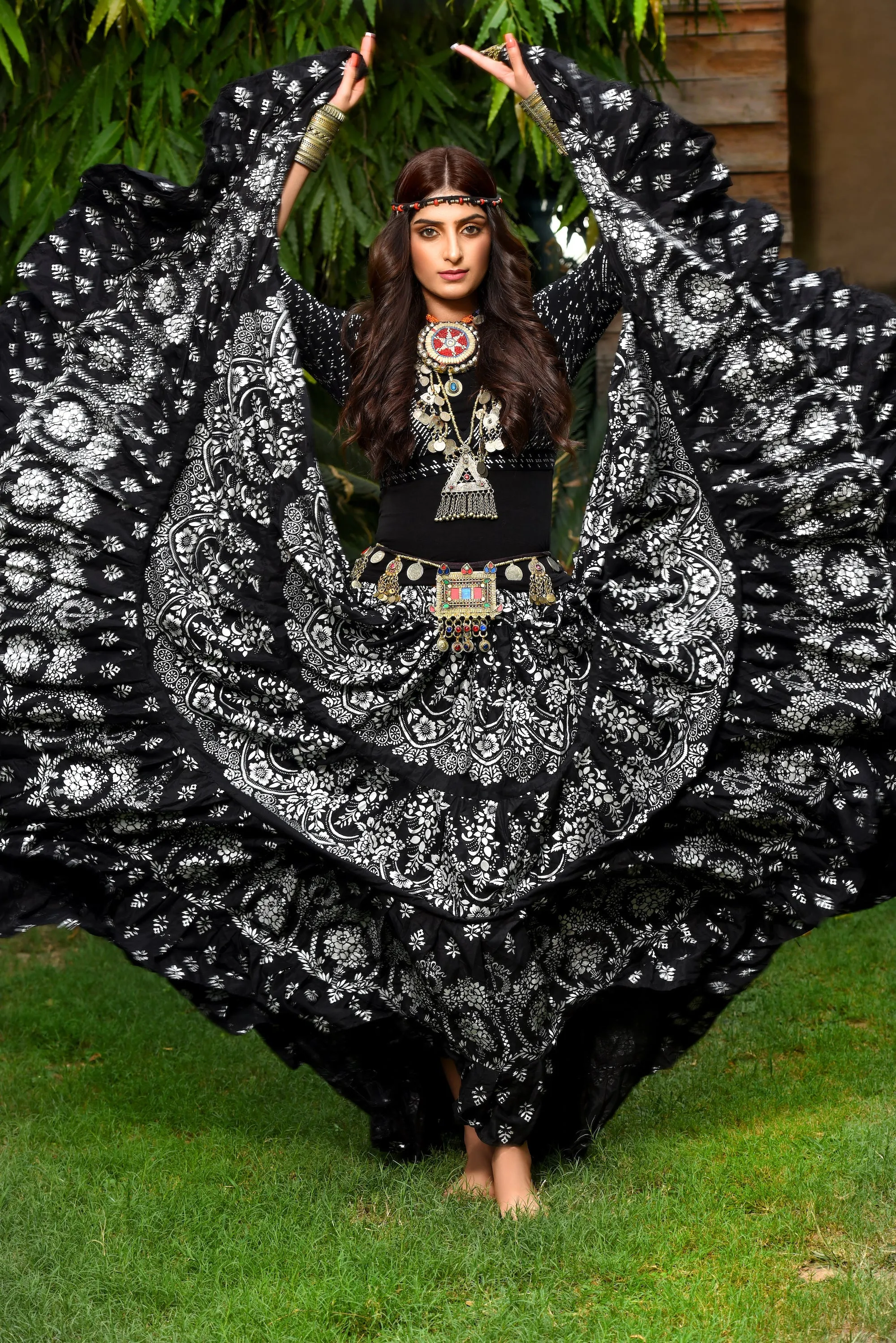 Block print Assuit pattern skirt Oriental Border Black/White WLS