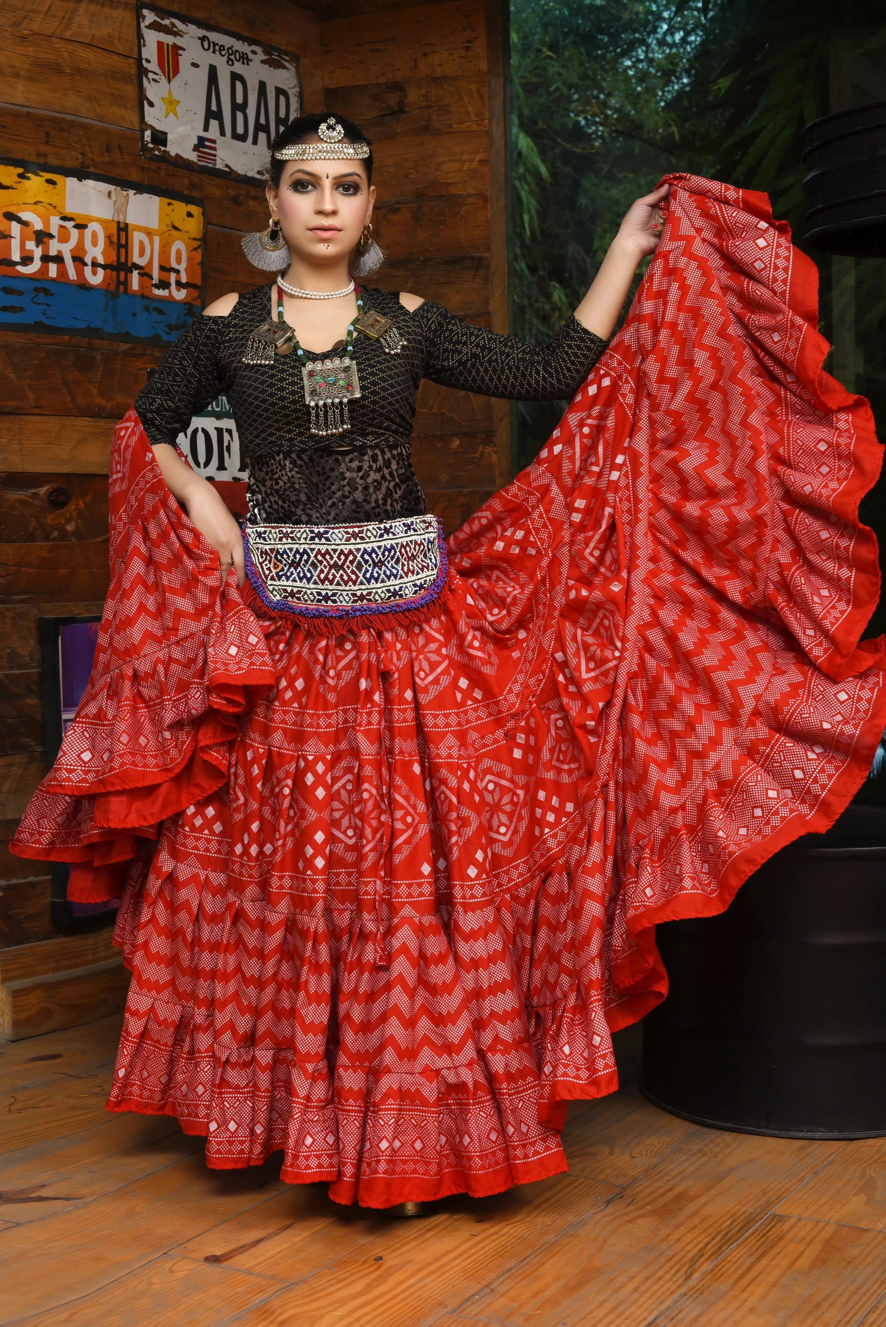 Block print Assuit pattern skirt red/silver WLS