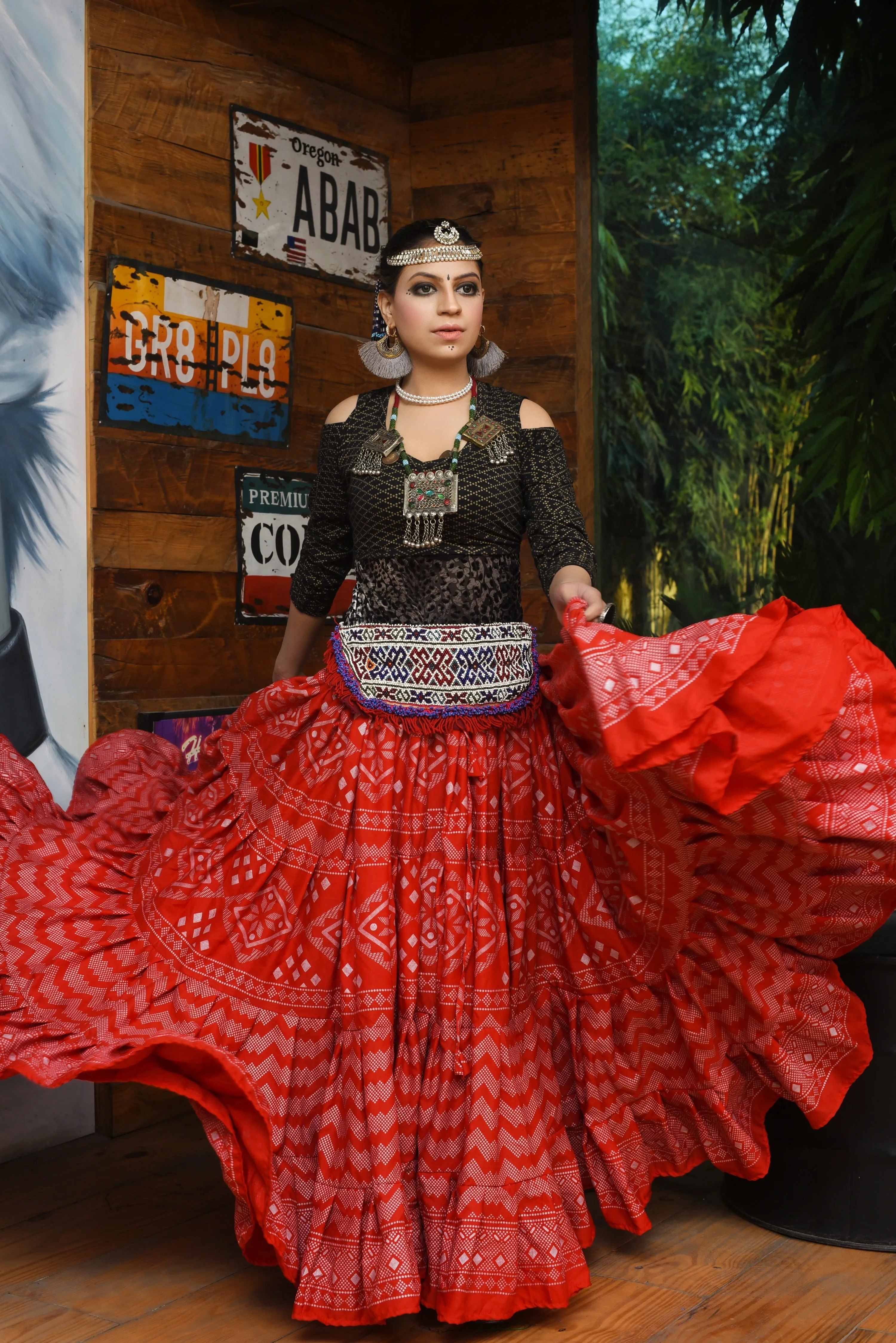 Block print Assuit pattern skirt red/silver WLS