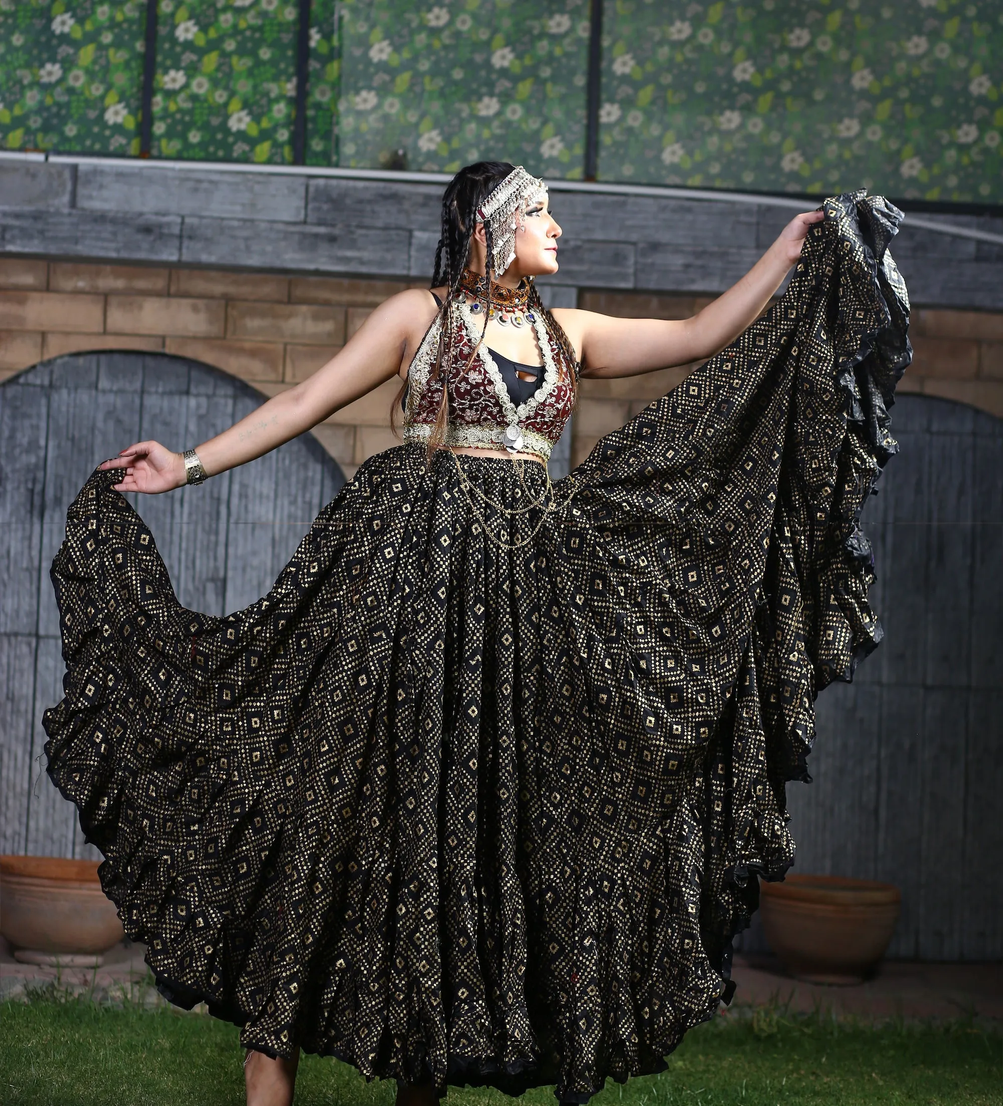 Block print skirt geometric pattern design black/gold WLS