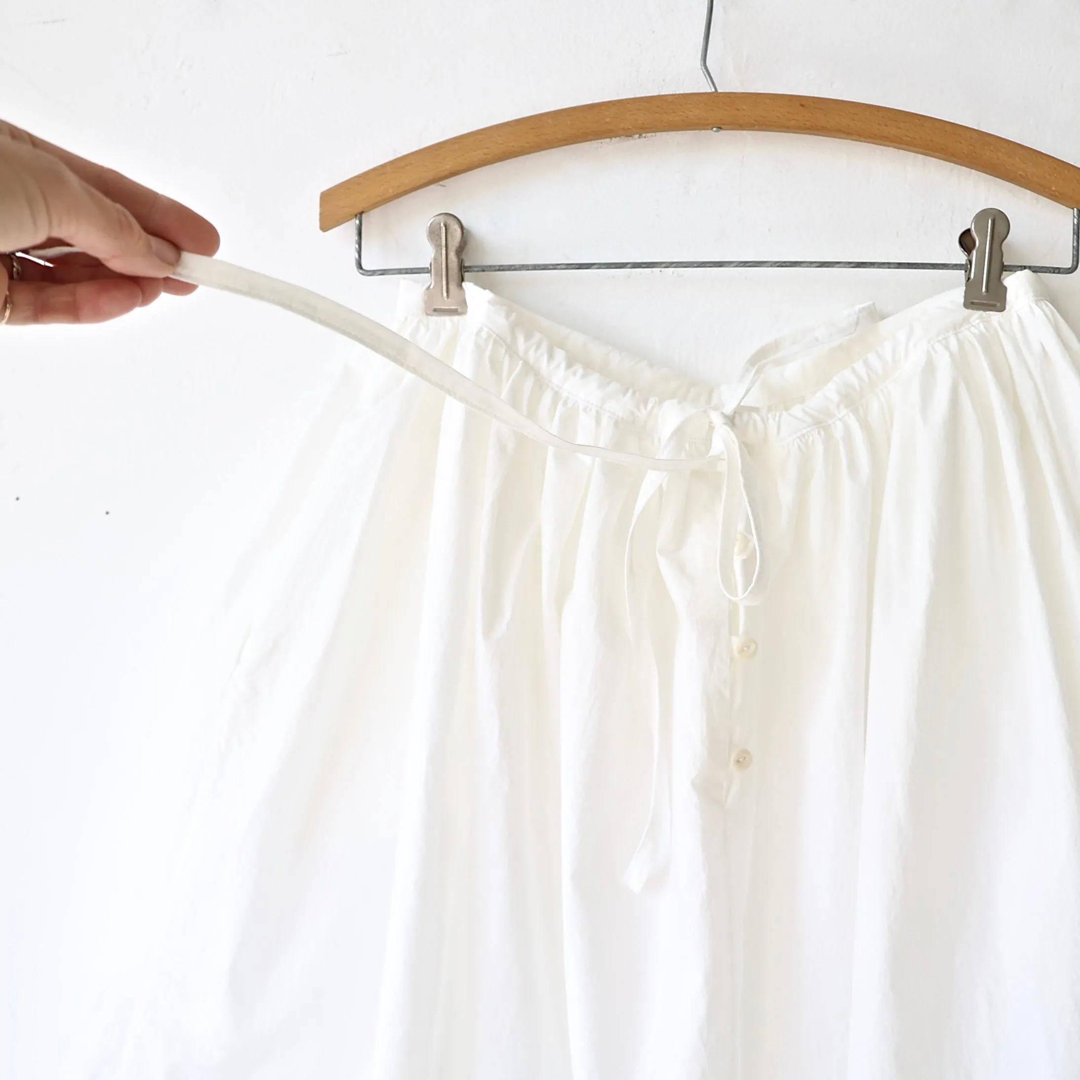 Bon Tie Back Skirt - White