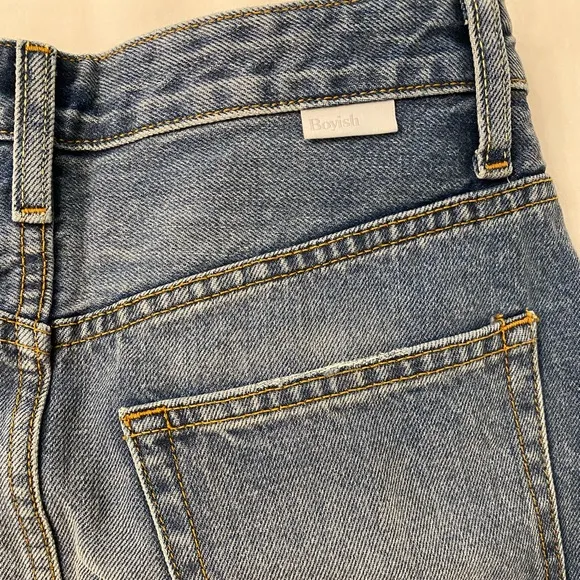 Boyish denim skirt