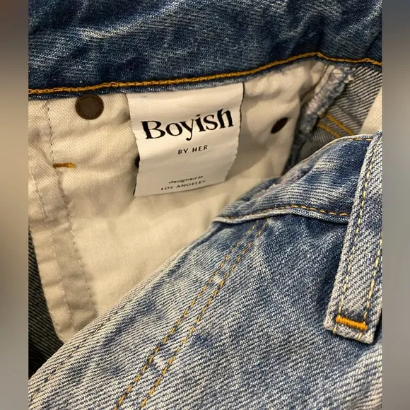 Boyish denim skirt