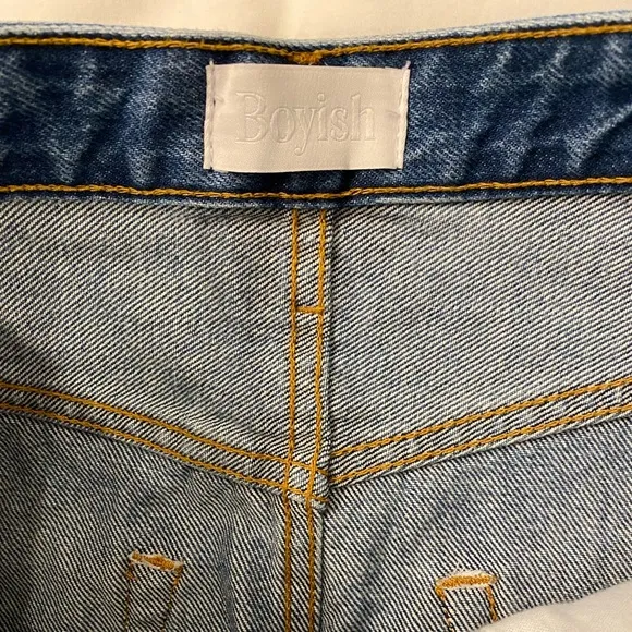 Boyish denim skirt