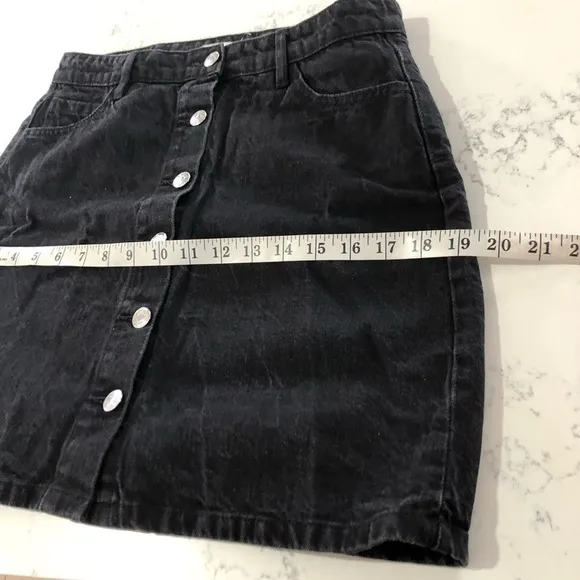 CACHÉ CACHÉ denim black button front skirt size:38