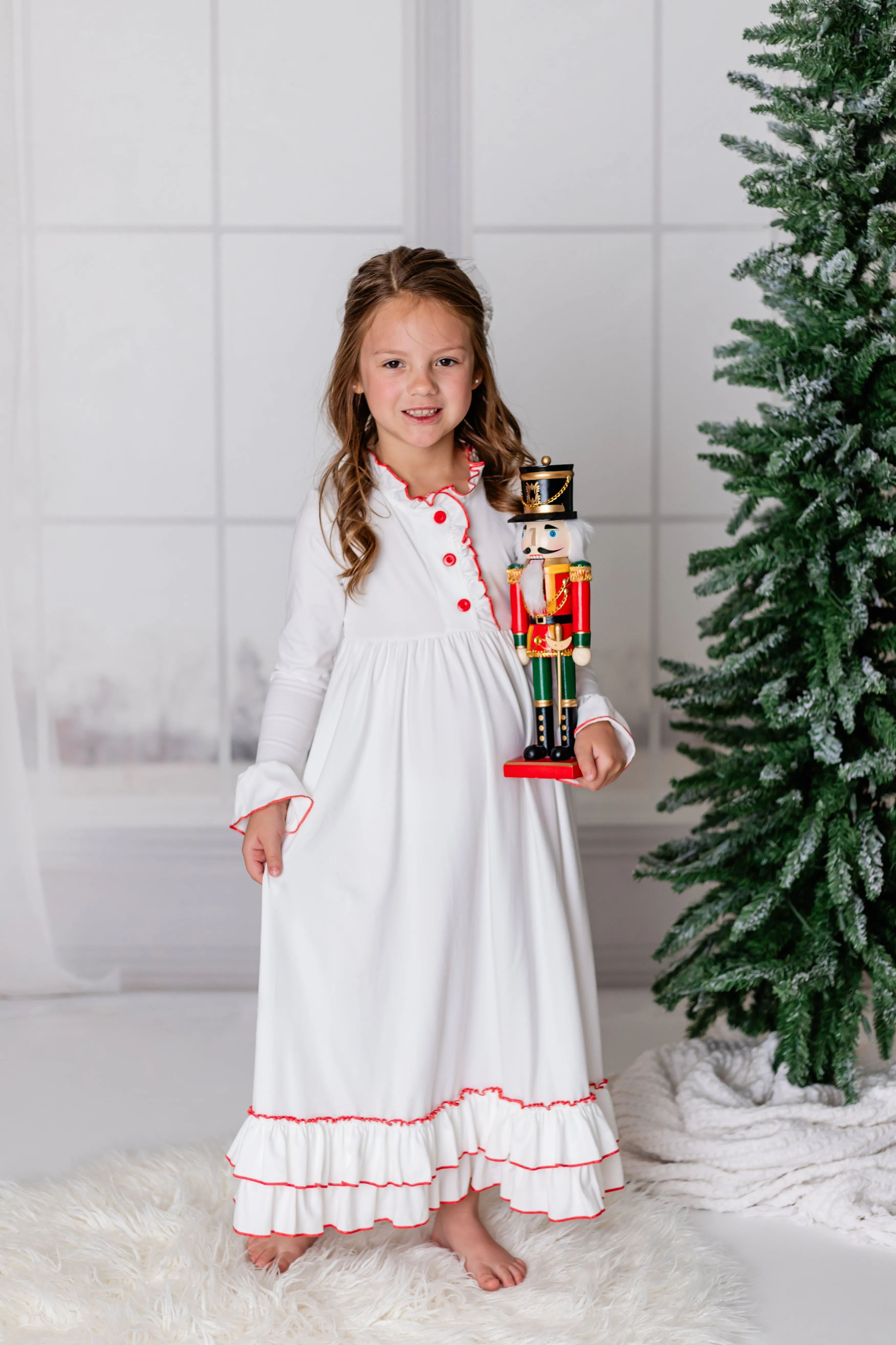 CLARA WHITE NIGHTGOWN