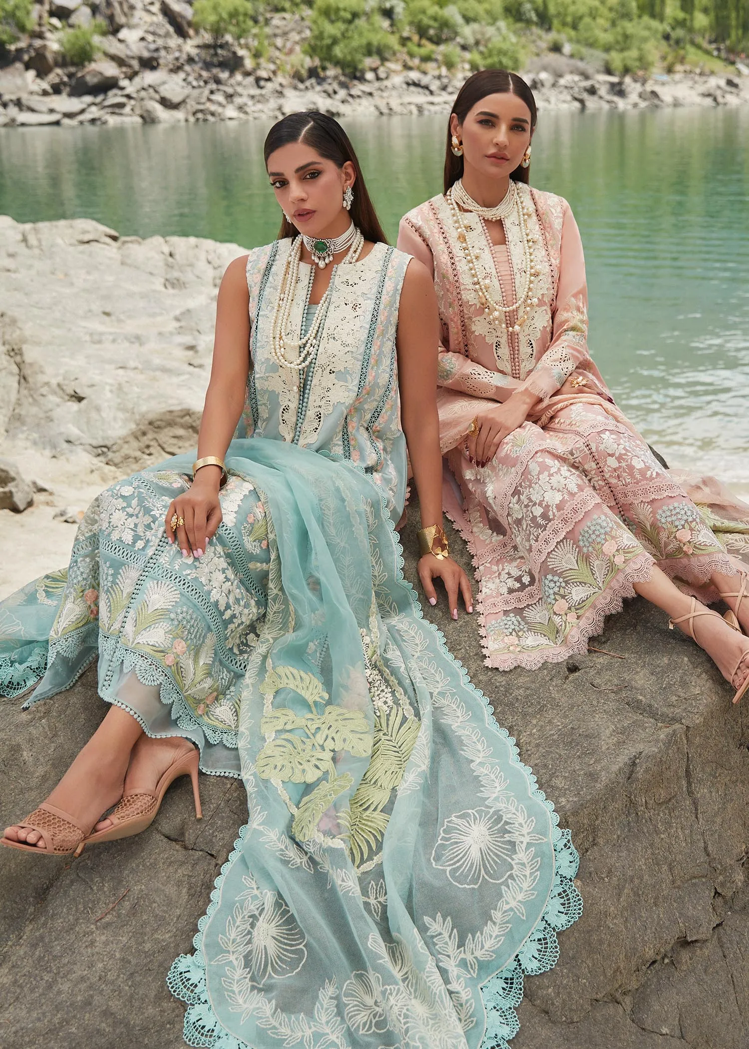 CRIMSON X SAIRA SHAKIRA LUXURY LAWN 2023 | Chikkankari affair D2-A