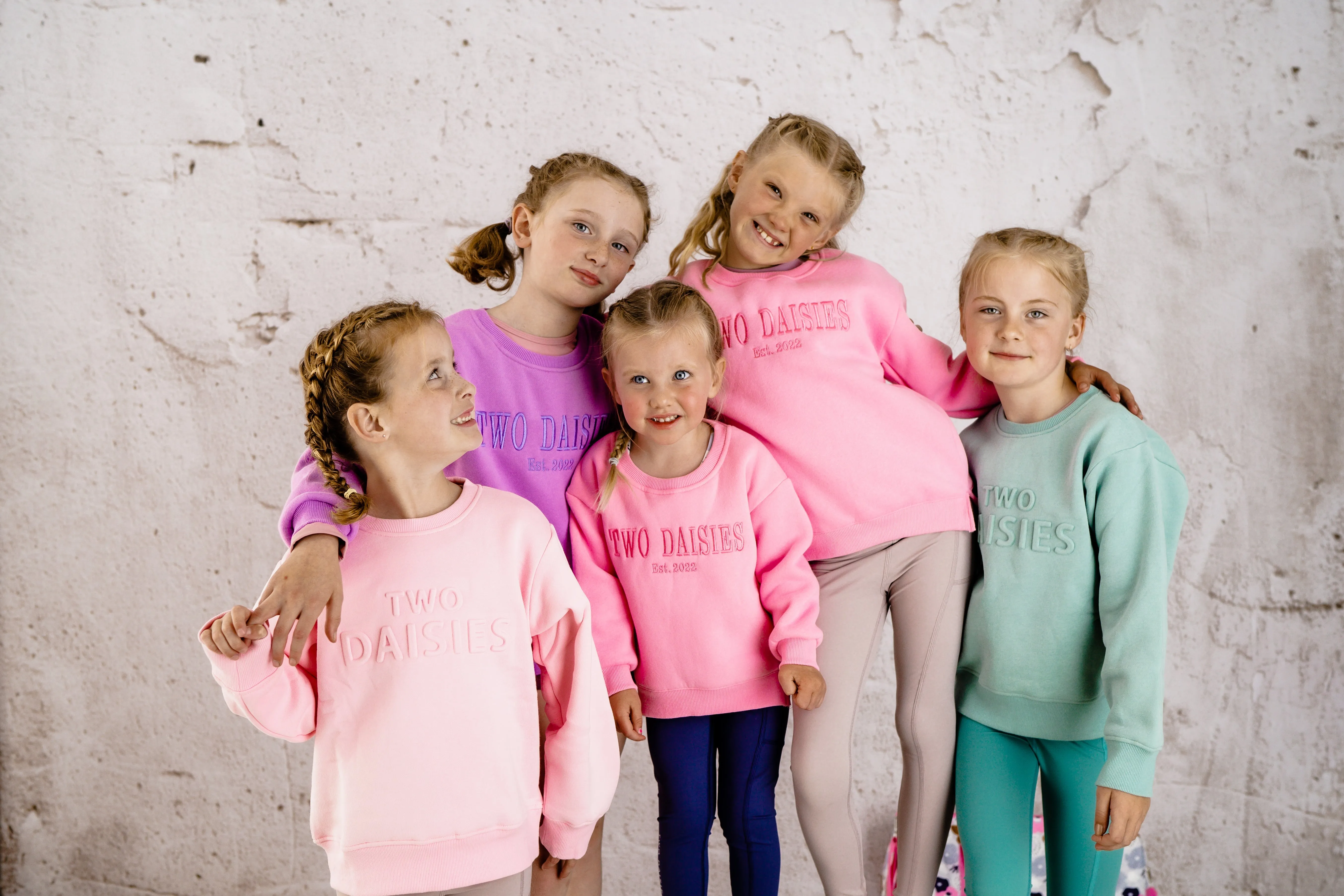 Embroidery Sweater Pink