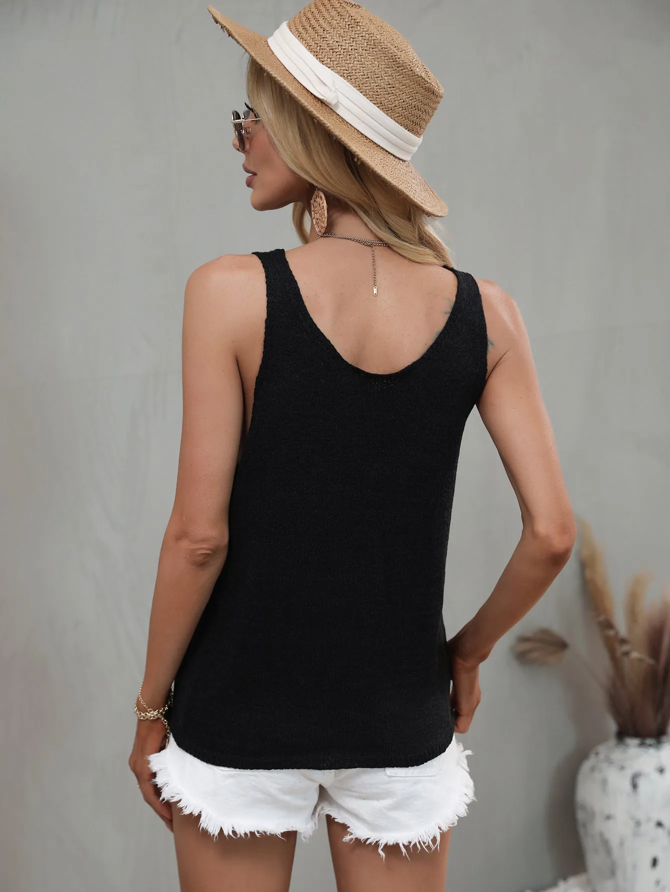 Essence Knit Tank - Black