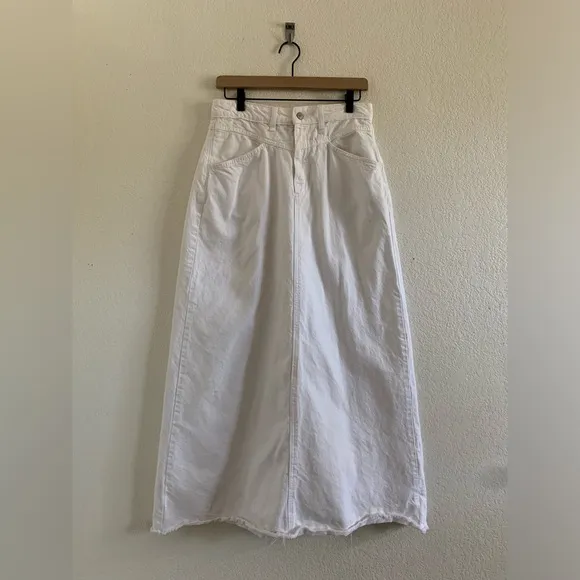 Free People We The Free Come As You Are White Denim Maxi Skirt Women’s Size 2