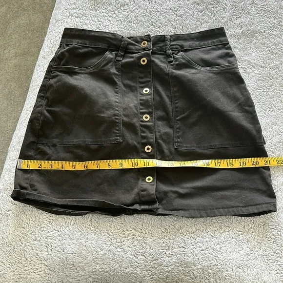 Good American Size 10/30 A-Line Button Front Mini Skirt Dark Olive Green Denim