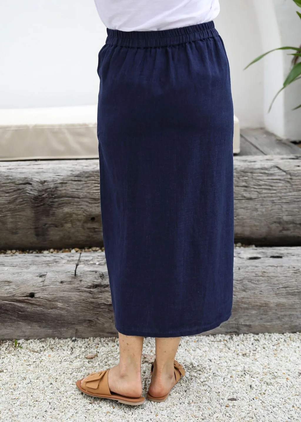 Goondiwindi Cotton 100% Linen Side Button Skirt - Navy