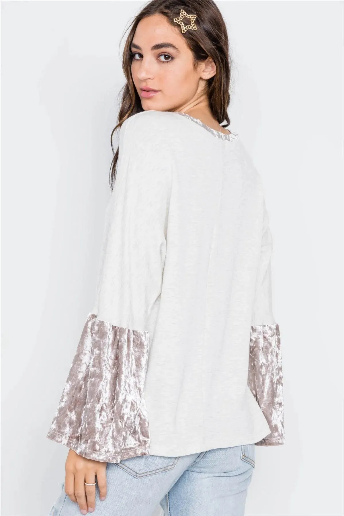 Ivory Combo Velvet Sleeves Sweater /2-2-2