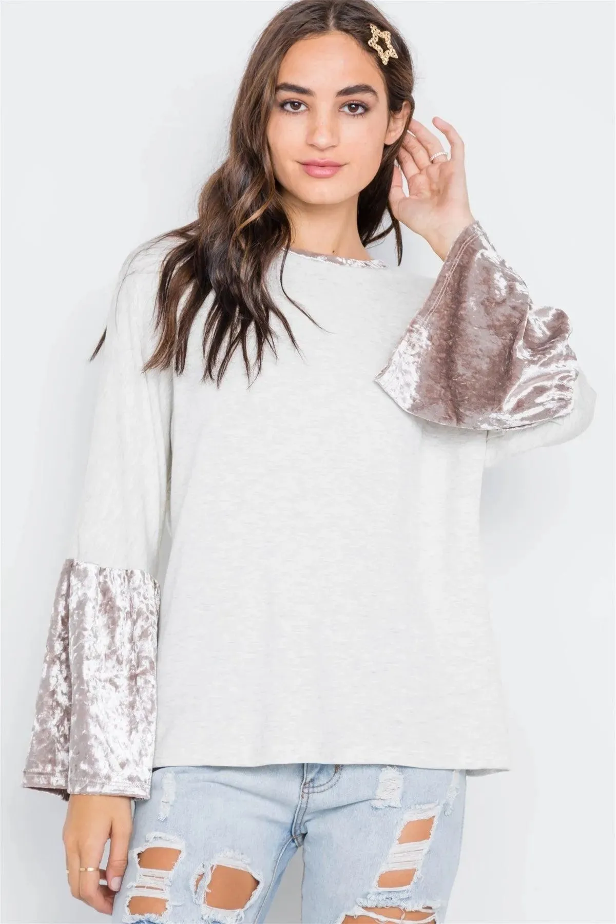 Ivory Combo Velvet Sleeves Sweater /2-2-2