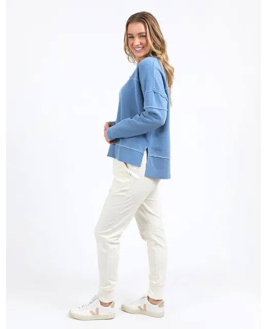 Jayne Throw On Fleece