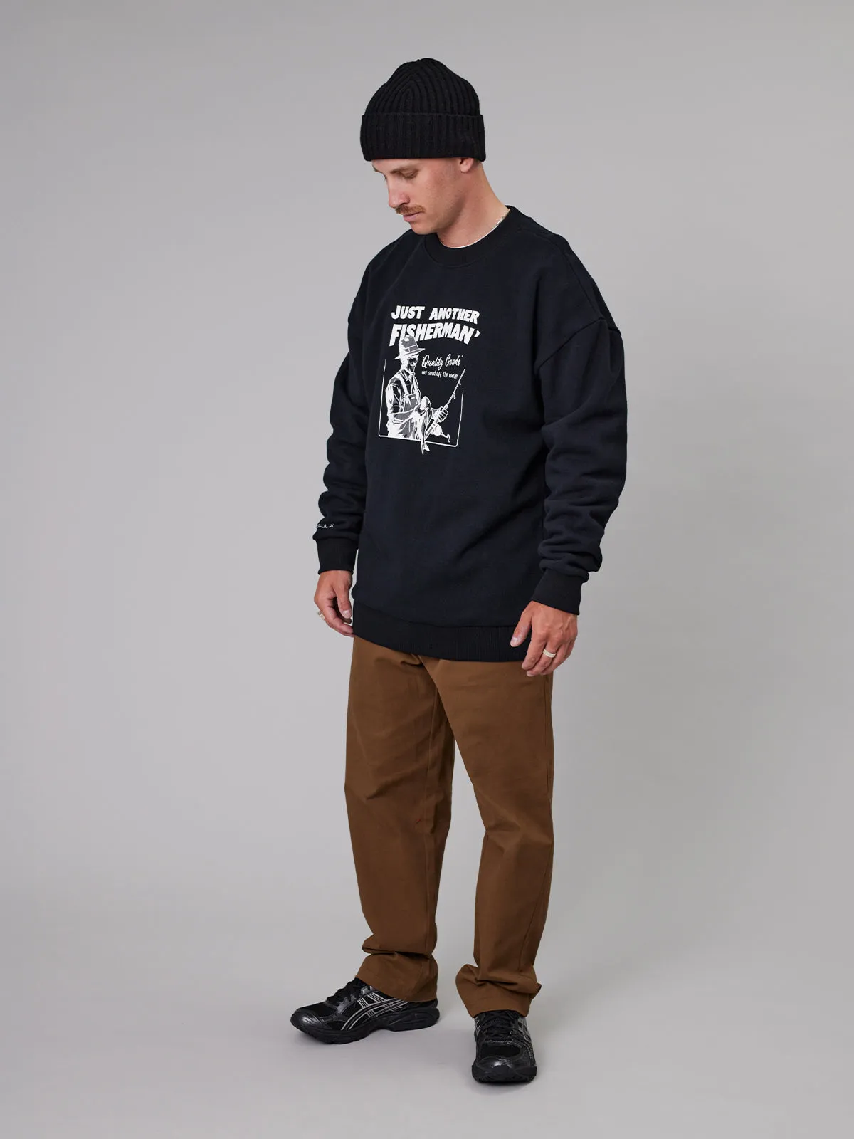 JUST ANOTHER FISHERMAN QUALITY GOODS NORTH CREW - BLACK