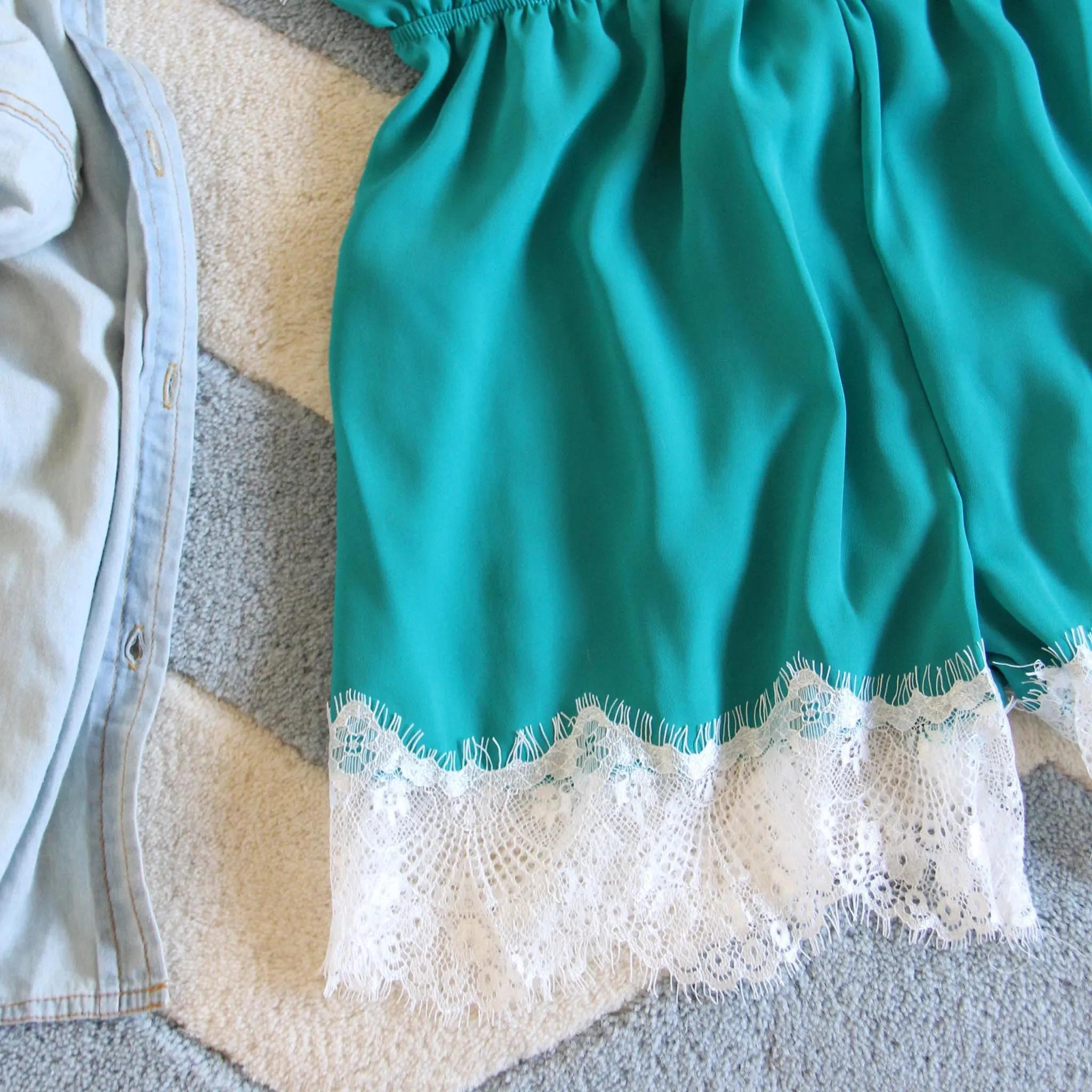 Le Fleur Lace Romper in Azure