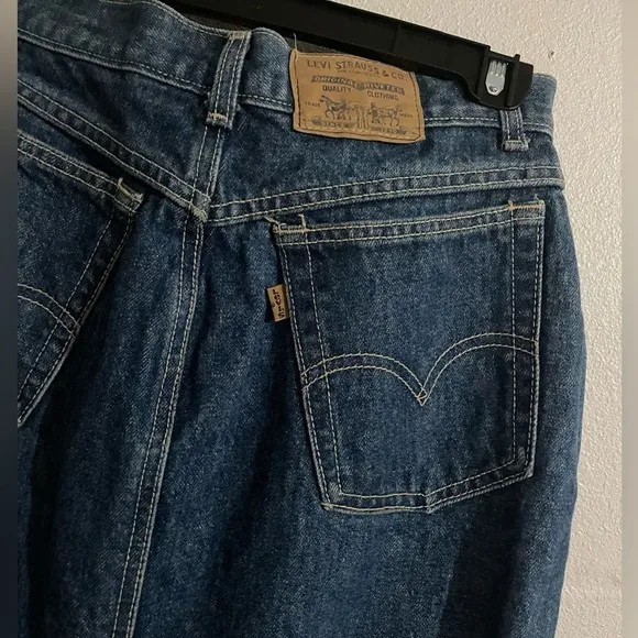 Levi Strauss &amp; Co. Vintage Gold Label Button Fly Cotton Denim Jean Skirt Junior