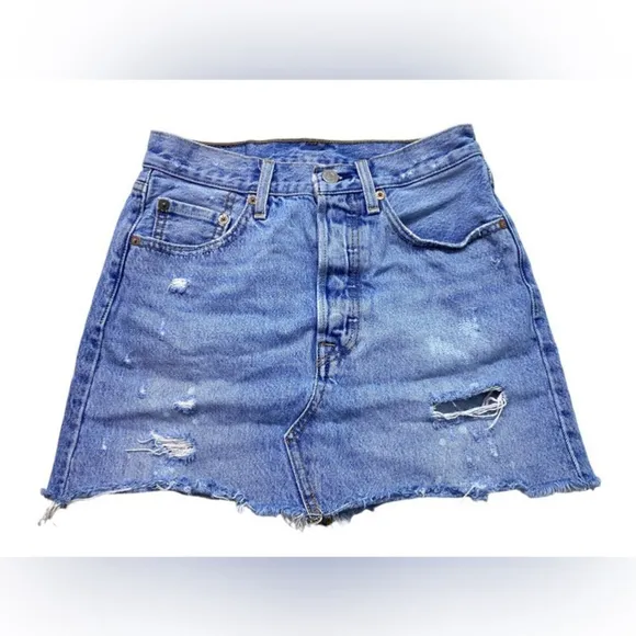 Levi’s - Deconstructed distressed denim mini skirt