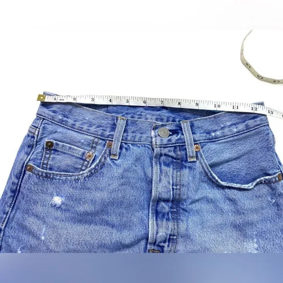 Levi’s - Deconstructed distressed denim mini skirt