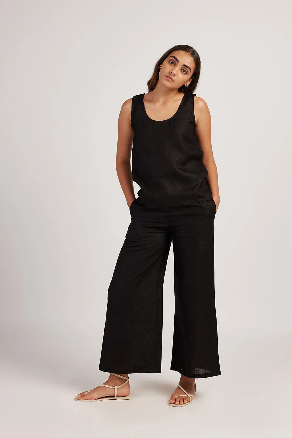 Linen Co-ord Set with Round Neck Tank and Wide Leg Pants