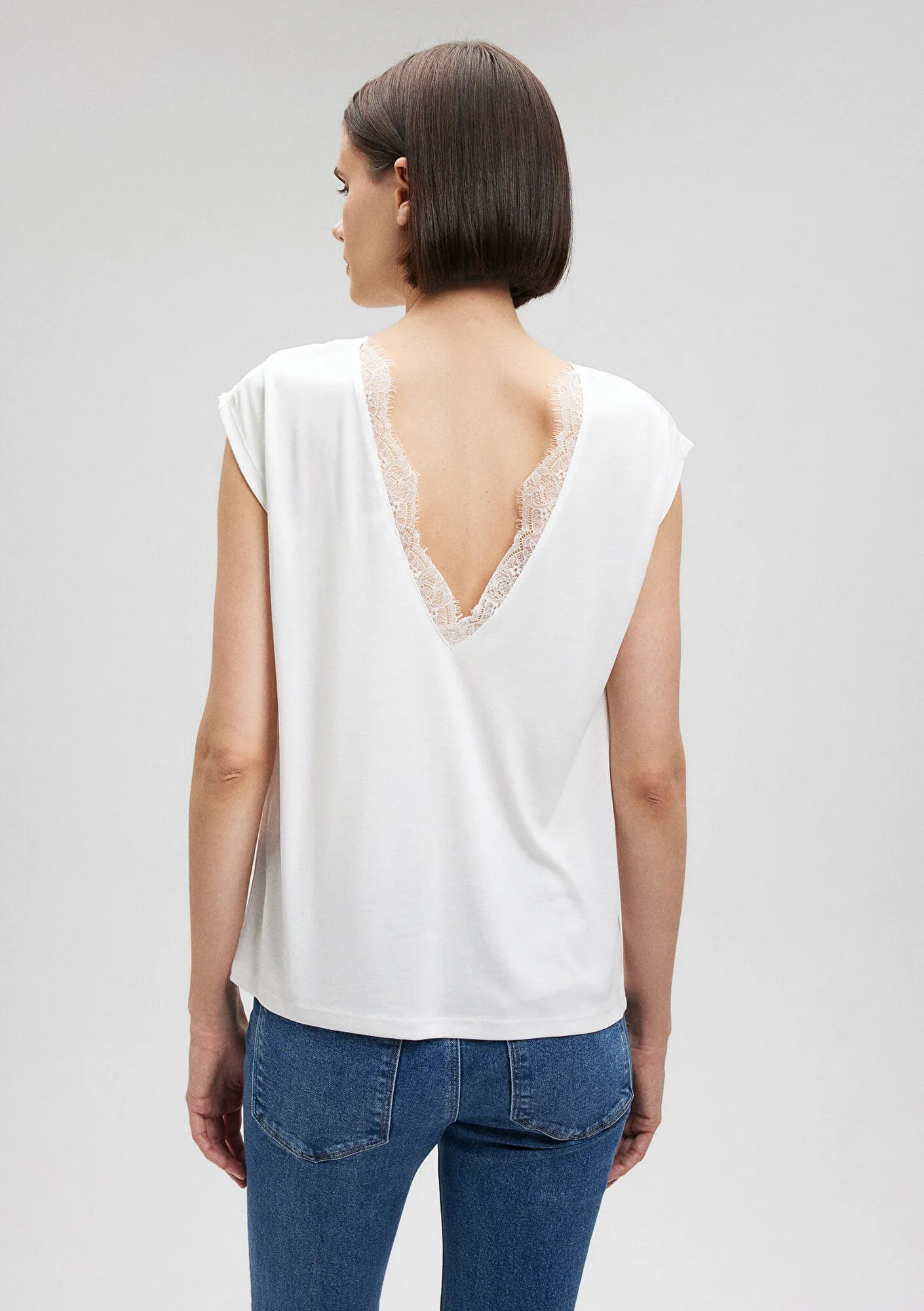 Lux Touch Lace Detailed White T-Shirt