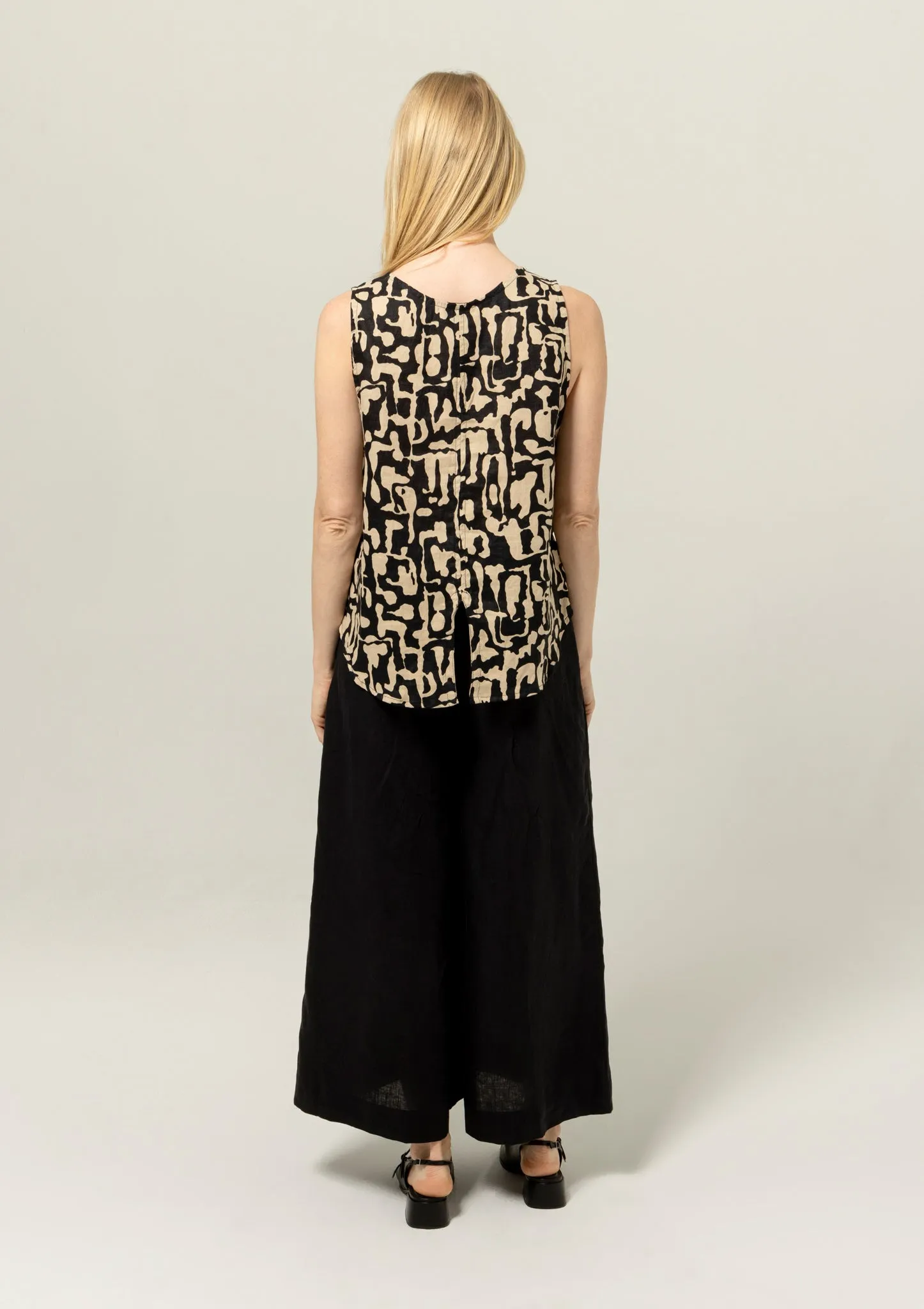 Lyra Top