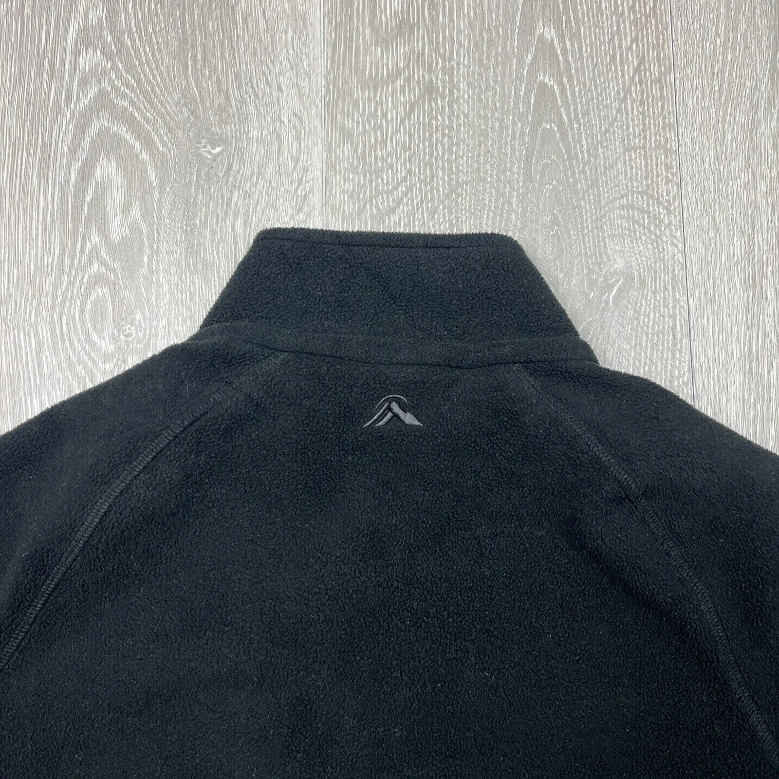 Macpac Mens Polartec Fleece 1/4 Zip Black Jumper Size Medium