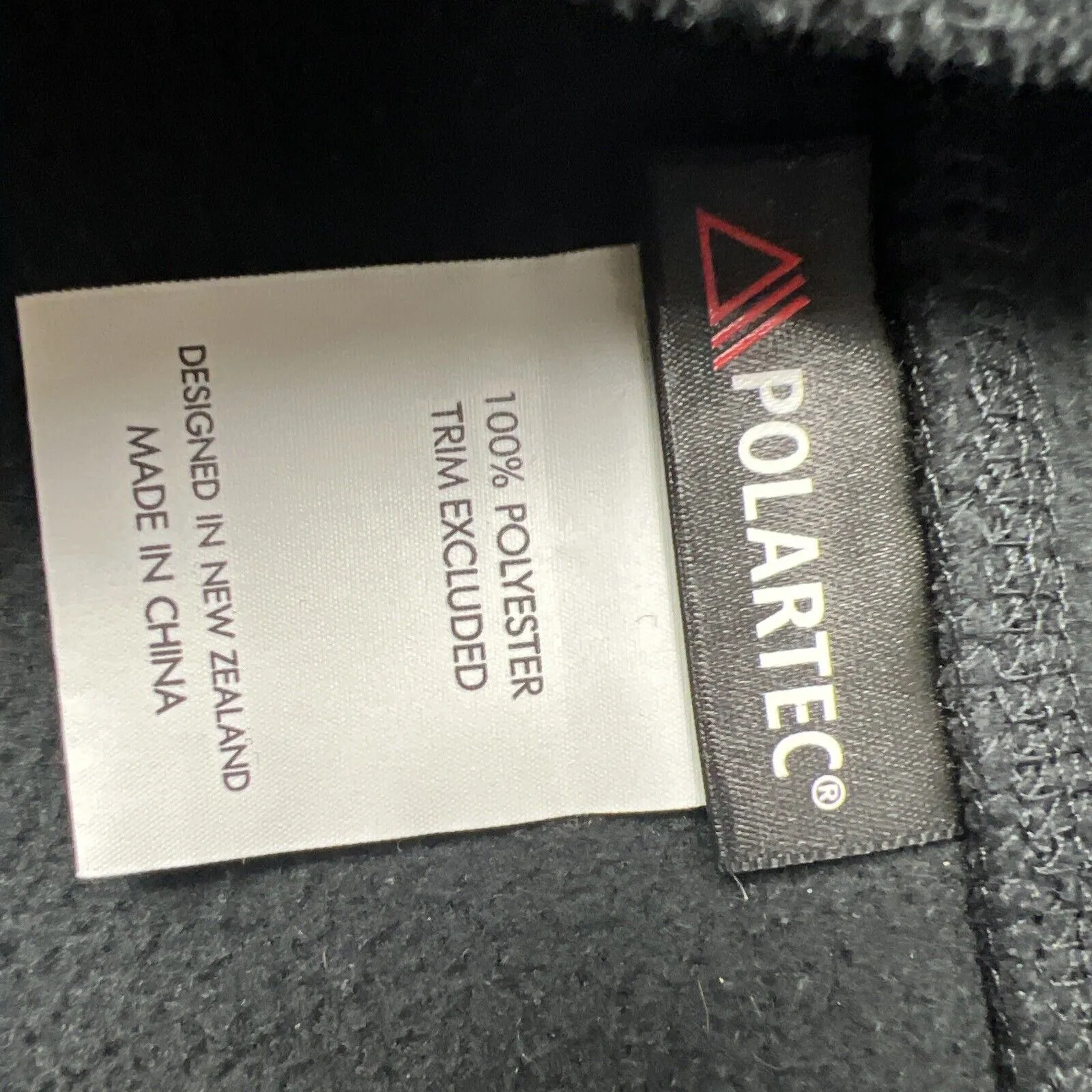 Macpac Mens Polartec Fleece 1/4 Zip Black Jumper Size Medium