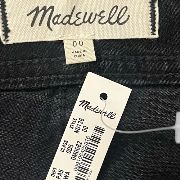 Madewell Black Denim Button-Down Skirt. NWT