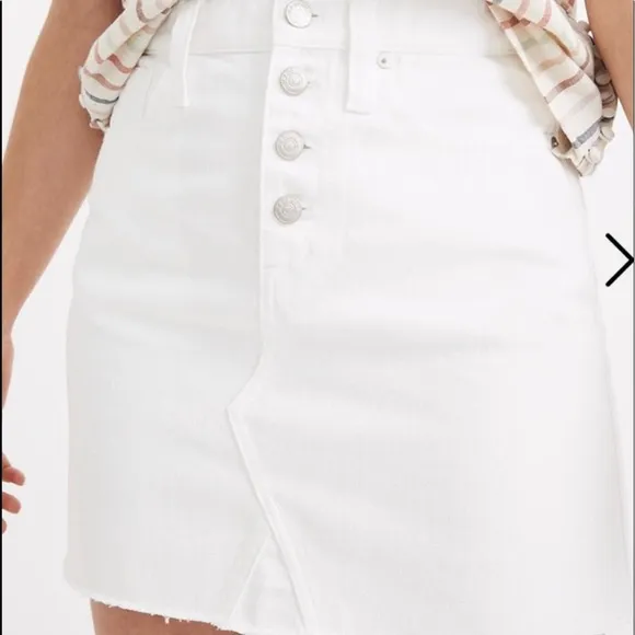 🆕Madewell Rigid Denim A-Line Mini Skirt White SHIPS SAME DAY📦‼️