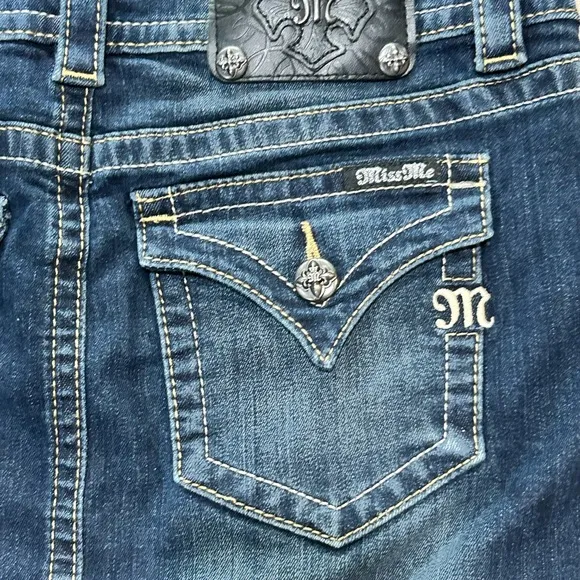 Miss Me Denim Jean Signature Mid Skirt Size 29 With Pockets