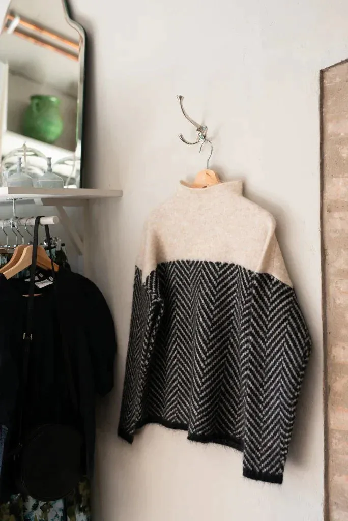 Natasha – High Neck Cotton Jumper