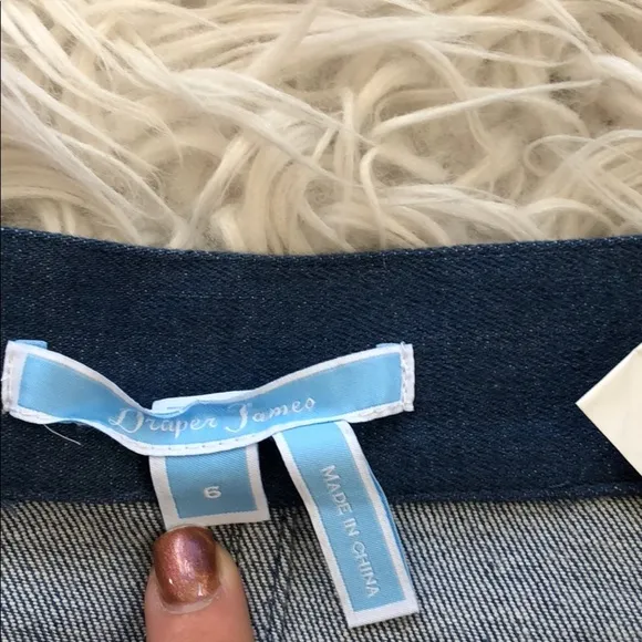NEW • Draper James • Scallop Denim Mini Skirt 6