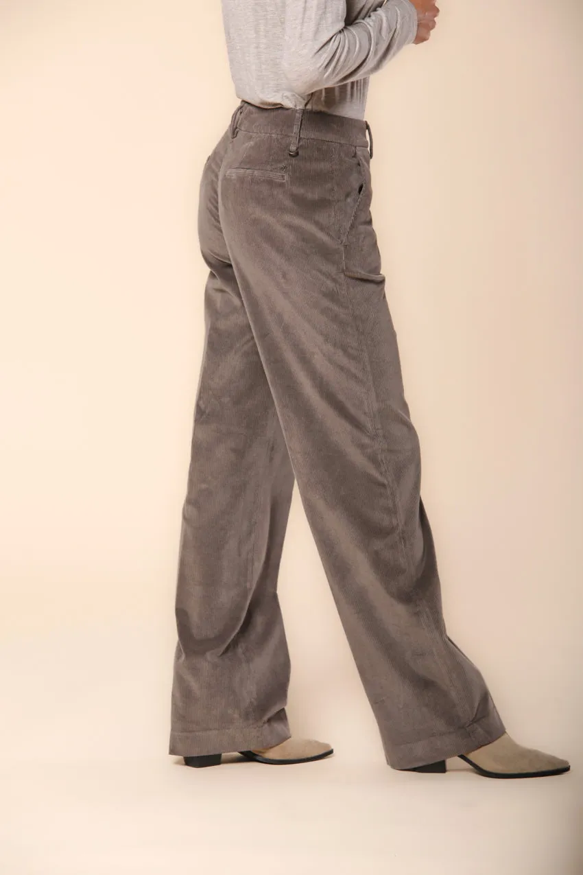 New York Straight women's chino pants in velvet corduroy straight fit 