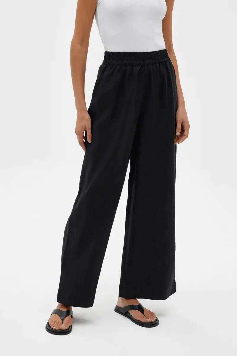Nilsa Pant