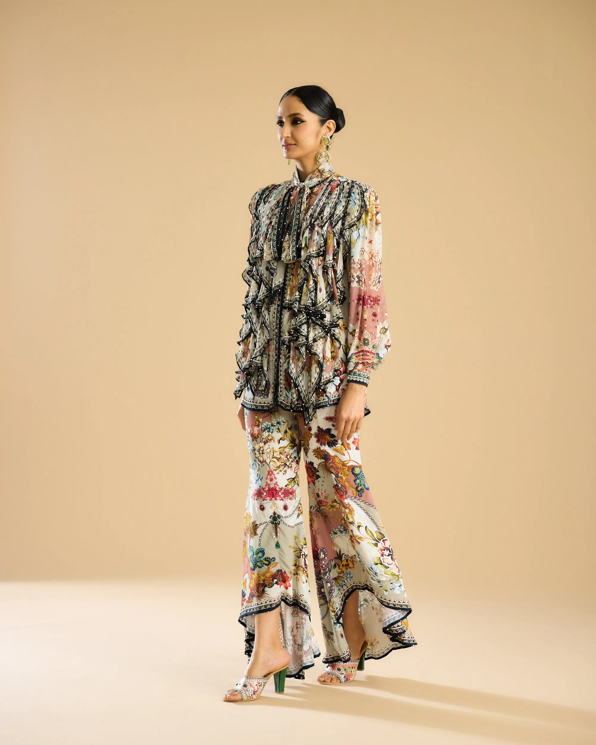 Nizam : Franchesca - Ivory/Peach