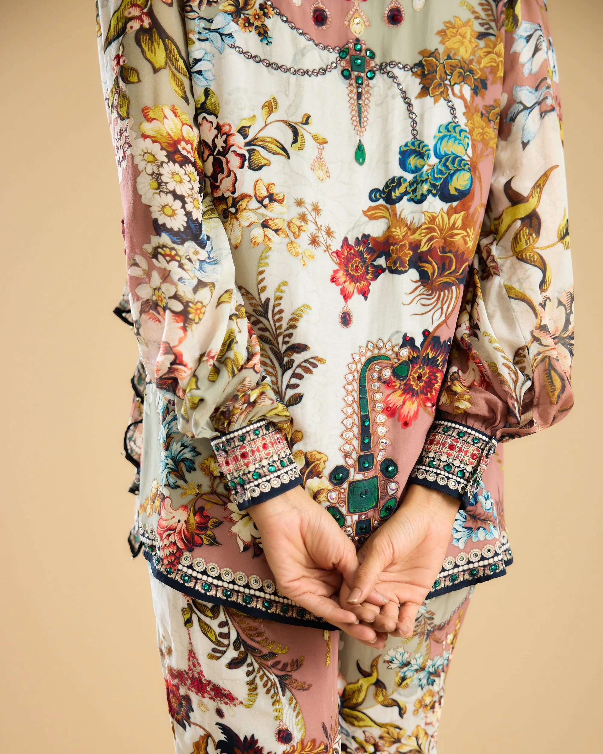 Nizam : Franchesca - Ivory/Peach