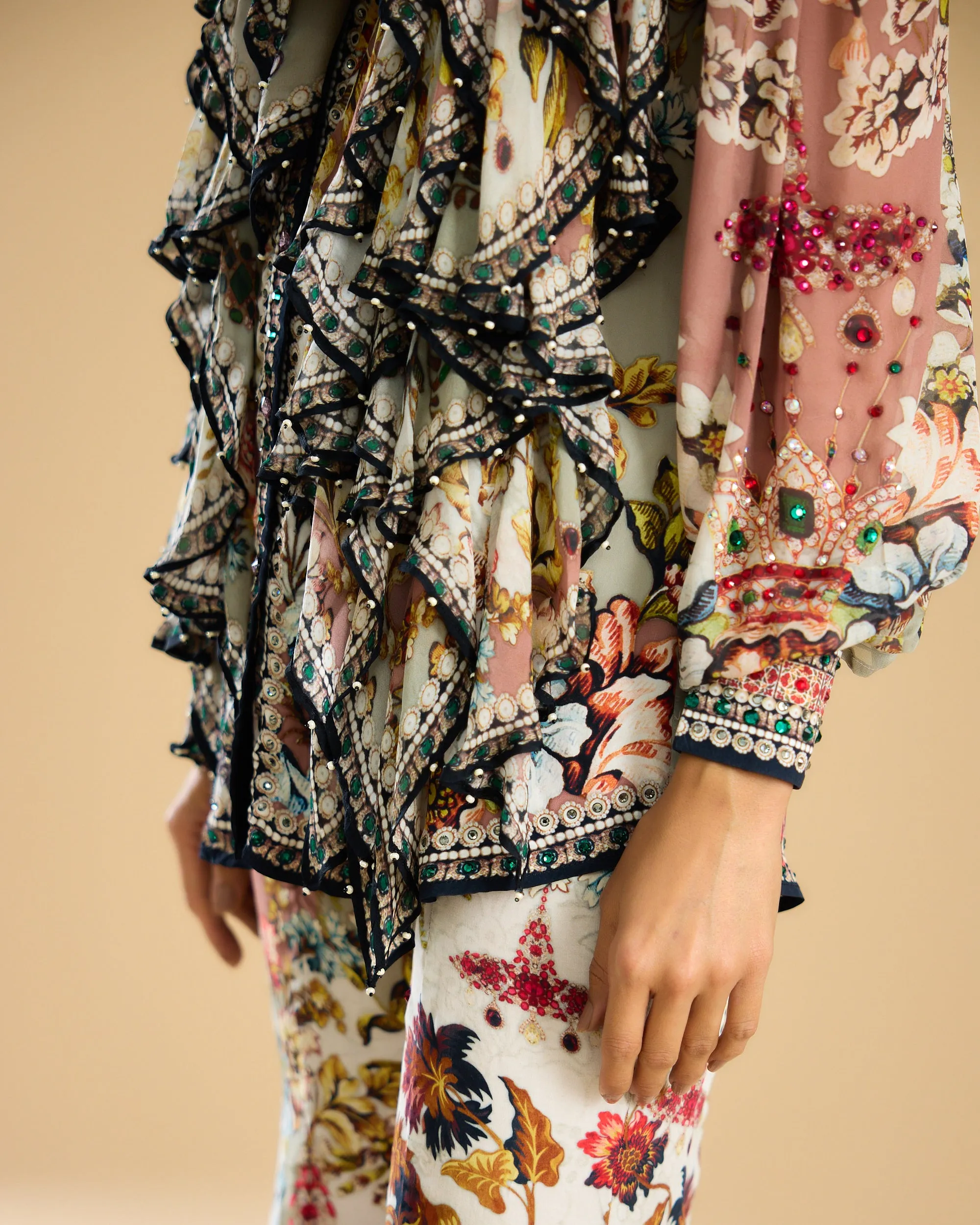 Nizam : Franchesca - Ivory/Peach
